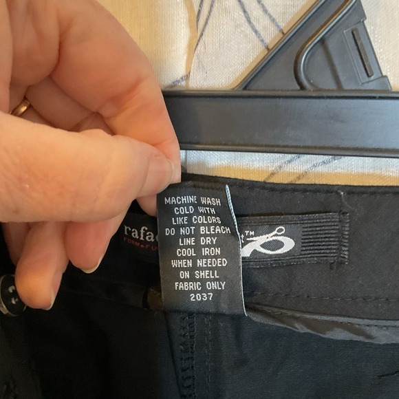 Women's Rafaella black straight leg Pants size 10 - Picture 3 of 4